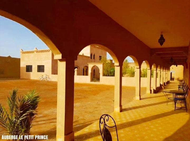 Hotel Riad Le Petit Prince เมอร์ซูกา ภายนอก รูปภาพ